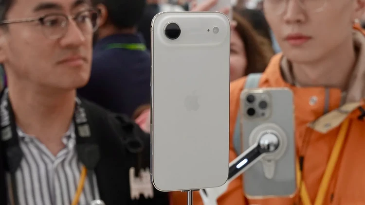 iPhone Air