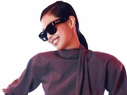 Sold Out Queen, Kacamata Hingga Headphone Jennie BLACKPINK Ludes Diburu Fans