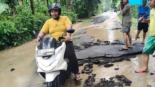 kondisi ruas jalan di wilayah Banjar Bengkel, Desa Antiga Kelod, Kecamatan Manggis, Karangasem, Rabu (10/9/2025)