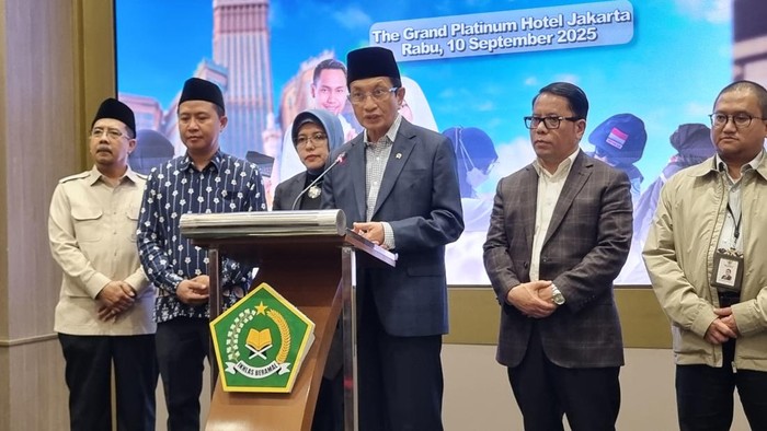 Menag Nasaruddin Umar menyebut aka ada lembaga untuk menampung dana umat demi mengatasi kemiskinan di Indonesia. (Taufiq/detikcom)