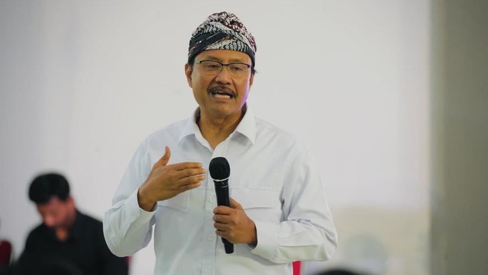 Sambangi Kantor Purbaya, Mensos Minta Bantuan Bencana Dinaikkan