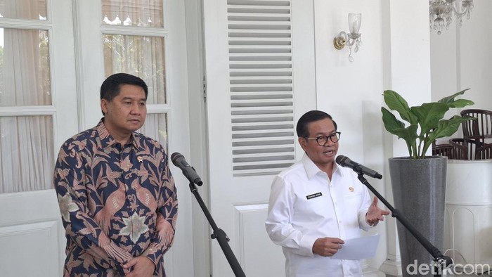 Menteri Perumahan dan Kawasan Permukiman Maruarar Sirait dan Gubernur DKI Jakarta Pramono Anung. (Brigitta/detikcom)