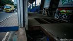 Miris, Halte di Bekasi Rusak Parah dan Tak Terawat