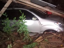 Banjir Bandang Lampung Barat: 5 Rumah Terbawa Arus, 10 Rusak Ringan