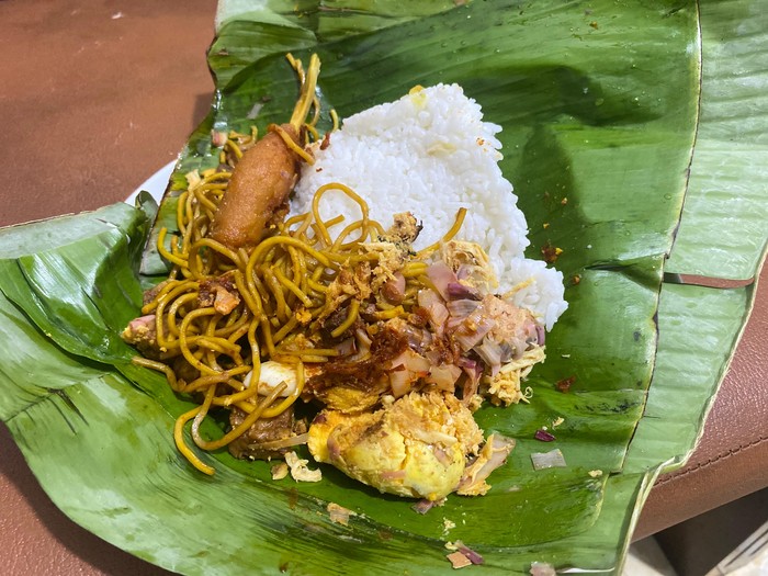Nasi Bali jadi menu sarapan Rp 15 ribuan di Morning Person Cake