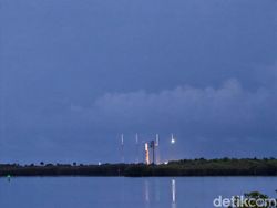 Momen Satelit Nusantara Lima 2 Kali Tunda Meluncur