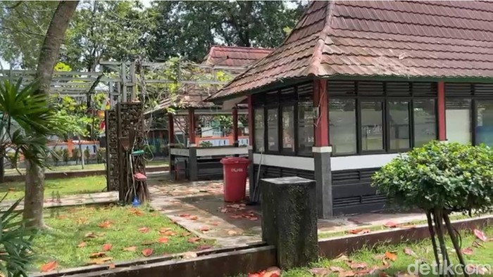 Pojok Baca Pangandaran di Lapangan Merdeka