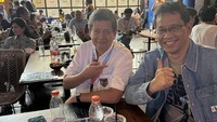 Pada beberapa unggahan, Purbaya tampak menikmati sajian mie ayam atau bubur ayam. Seperti momennya yang menikmati mie ayam di akhir pekan. Foto: Instagram/@purbayayudhi