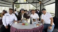 Sosok Purbaya langsung menjadi sorotan. Tak hanya sepak terjangnya di dunia politik, tapi momen kulinernya juga turut menjadi topik hangat. Foto: Instagram/@purbayayudhi