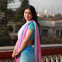 Selagi demonstrasi masih terjadi, Ruth mengaku masyarakat Nepal masih hidup dalam ketakutan untuk dibungkam. “Ayo kita bersuara. Sebarkan pesan ini dan minta tanggung jawab. Diam hanya akan melindungi para pelaku sedangkan kesadaran (akan masalah ini) bisa menyelamatkan nyawa,” tutupnya. kata Ruth. Foto: Instagram @ruth._.khadka