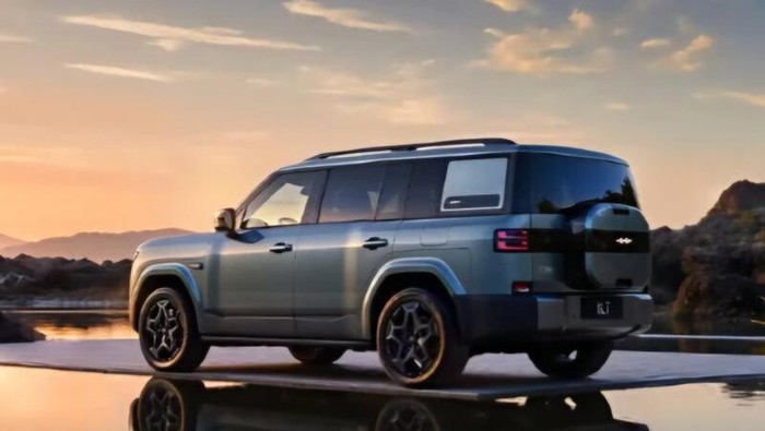 SUV off road BYD Fang Cheng Bao Tai 7