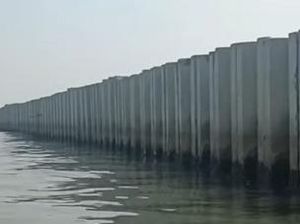 Video: Heboh Tanggul Beton di Laut Cilincing Jakarta Utara