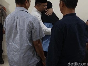 Ucapan Syukur Istri Pembuat Uang Palsu Usai Suami Divonis 4 Tahun Penjara