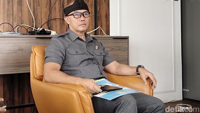 Wakil Ketua DPRD Kota Bandung Edwin Senjaya