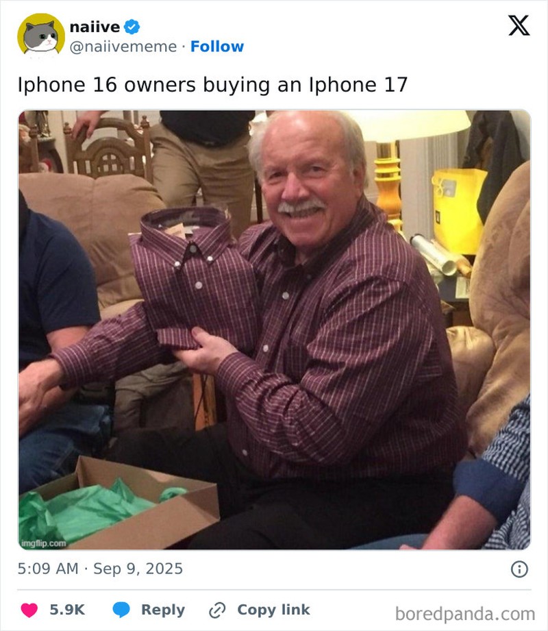 Apple baru saja mengeluarkan iPhone 17 series. Meme iPhone pun lagi-lagi muncul.