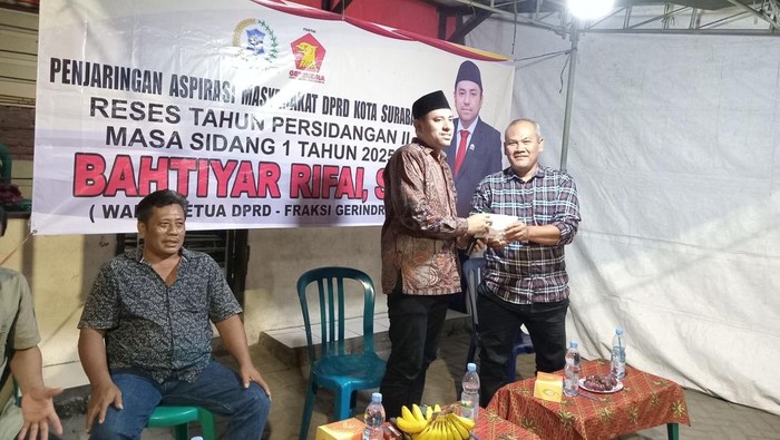 DPRD Surabaya