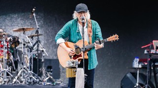 Chord dan Lirik Lagu Kemesraan, Dipopulerkan Iwan Fals