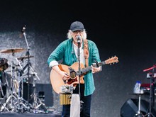 Chord dan Lirik Lagu Kemesraan, Dipopulerkan Iwan Fals