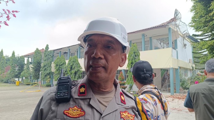 Kapolsek Cileungsi Kompol Edison