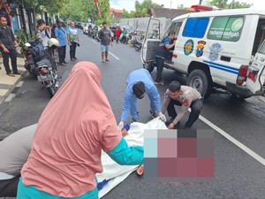 Ustaz di Lamongan Meninggal Setelah Motornya Adu Moncong