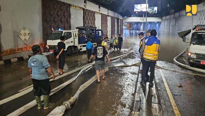 Kementerian PU Ikut Tangani Banjir Bali, Buka Akses Jalan Nasional