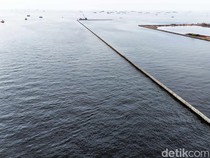 Video: KKP Sebut Tanggul Beton di Cilincing Jakut Legal, Miliki Izin PKKPRL