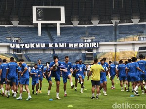 Mereka yang Masih Menunggu Kesempatan Bermain di Persib Bandung