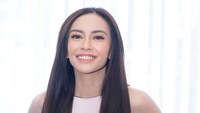 Masayu Anastasia tak menampik menyesal pisah dengan Lembu. Ngerasa kenapa sih gak bertahan saja, kenapa sih gak terima saja, ujarnya. (Foto: dok Instagram masayuanastasia)