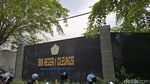Mendikdasmen Tengok SMKN 1 Cileungsi Bogor yang Roboh