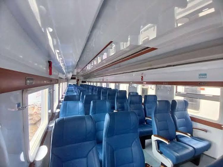 Model Baru Rangkaian Kereta Matarmaja Pasar Senen-Malang