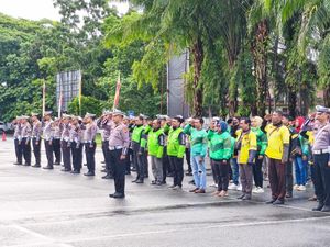 Polda Riau Kukuhkan Ojol Jadi Duta Pelopor Keselamatan Lalu Lintas