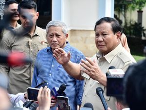 Viral Video Prabowo Tayang di Bioskop, Istana: Hal yang Lumrah