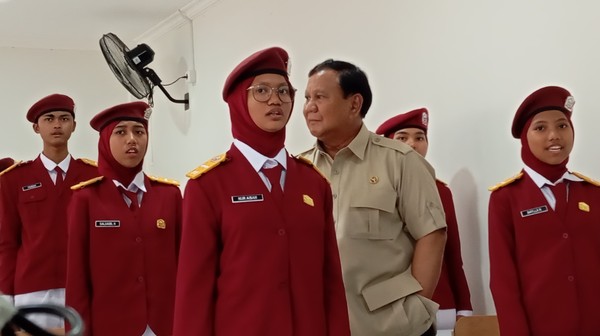 Presiden Resmi Luncurkan Sekolah Rakyat, Sarana Pendidikan yang Merangkul Semua Lapisan Presiden Resmi Luncurkan Sekolah Rakyat, Sarana Pendidikan yang Merangkul Semua Lapisan