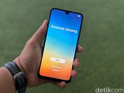 Unboxing Samsung Galaxy A17 5G: HP Midrange Tapi Desain Premium