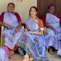 Selagi Nepal diwarnai rangkaian aksi unjuk rasa yang sampai memakan korban, Shrinkhala kehilangan simpati dari netizen. Apalagi suaminya juga dituduh terlibat korupsi Foto: Instagram @shrinkhala_