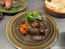 Video Baru di Jaksel! Domba Tinoransak-Konro Pipi Sapi yang Disajikan Modern