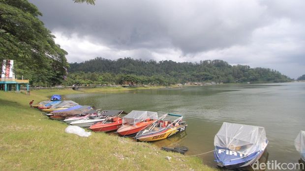 Telaga Ngebel Ponorogo Telaga Ngebel Ponorogo
