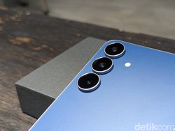 Unboxing Samsung Galaxy S25 FE, Makin Tipis dan Bertenaga