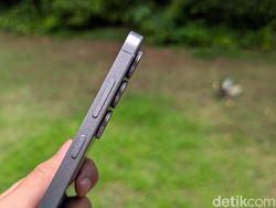 Unboxing Samsung Galaxy S25 FE, Makin Tipis dan Bertenaga