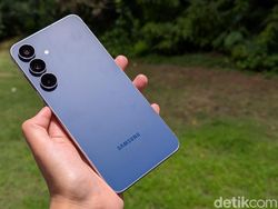 Unboxing Samsung Galaxy S25 FE, Makin Tipis dan Bertenaga