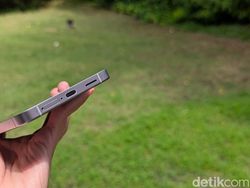 Unboxing Samsung Galaxy S25 FE, Makin Tipis dan Bertenaga