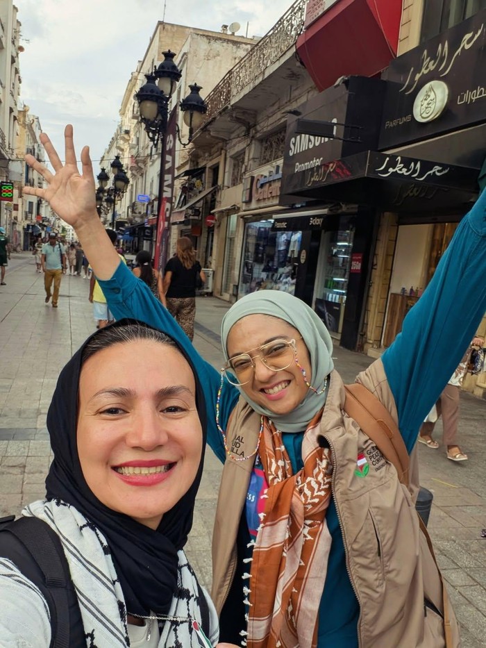 Wanda Hamidah Wanda Hamidah ikut berlayar dalam Global Sumud Flotilla dari Tunisia menuju Gaza.