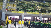 Sesi pertama sekaligus pembukaan wisuda UI ditujukan untuk 1.914 mahasiswa Fakultas Kedokteran, Fakultas Kedokteran Gigi. Fakultas Ilmu Keperawatan, Fakultas Kesehatan Masyarakat, dan Fakultas Farmasi. Foto: Devita Savitri/detikcom Sesi pertama sekaligus pembukaan wisuda UI ditujukan untuk 1.914 mahasiswa Fakultas Kedokteran, Fakultas Kedokteran Gigi. Fakultas Ilmu Keperawatan, Fakultas Kesehatan Masyarakat, dan Fakultas Farmasi. Foto: Devita Savitri/detikcom