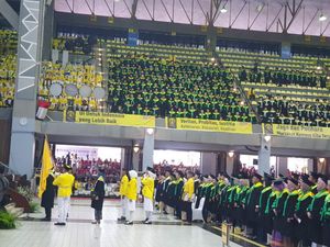 Poster Dilarang Saat Wisuda UI, Wisudawan: Seharusnya Kampus Hargai Isu Global