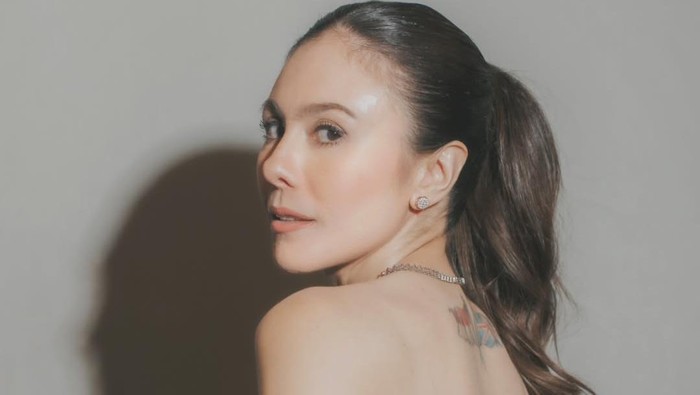 wulan guritno