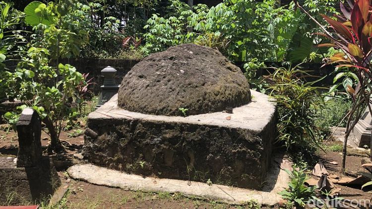 Potret Batu Lesung Jejak Cinta Tragis Sri Tanjung-Mandor Belanda di Tangisan