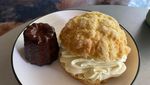 Rela Antre Buat Cicip Salt Bread di Kafe Korea yang Hits