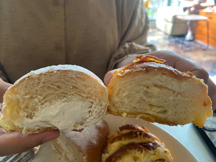 Daribu Jakarta, bakery sekaligus kafe ala Korea yang punya sajian salt bread populer