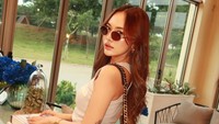 Dian Soediro punya 378 ribu pengikut di Instagram. Ia ramai dibahas netizen setelah membongkar perselingkuhan mantan suami. (Foto: dok Instagram diansoediro_)