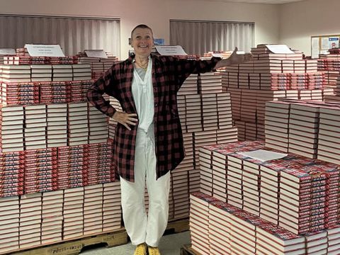 Elizabeth Gilbert Elizabeth Gilbert